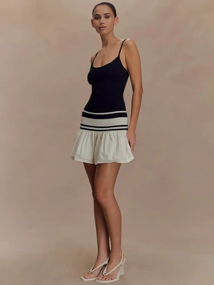 Chloe - Figure hugging mini dress