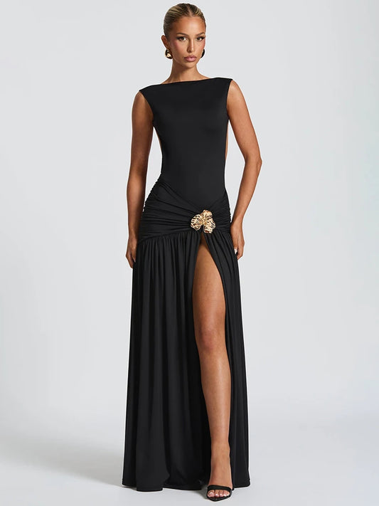 Amina - Figure hugging dress with belt detail