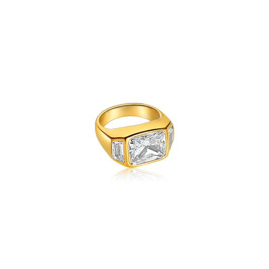 Alessandra Ring